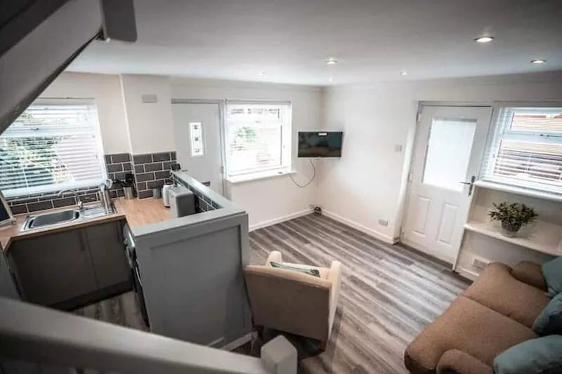 Beautiful 1 bed house in Prestatyn Garden/Parking.