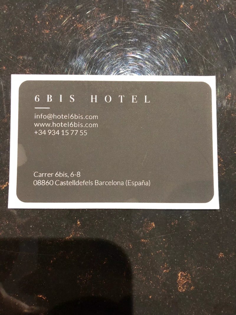 Hotel 6 Bis