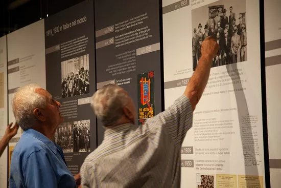 Mostra "Qui il futuro e sempre stato presente"