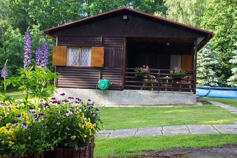 Log Cabin 1, Sleeps 2+1, Great Views, Pet Friendly, Lake, Forest View, Dbl Bed