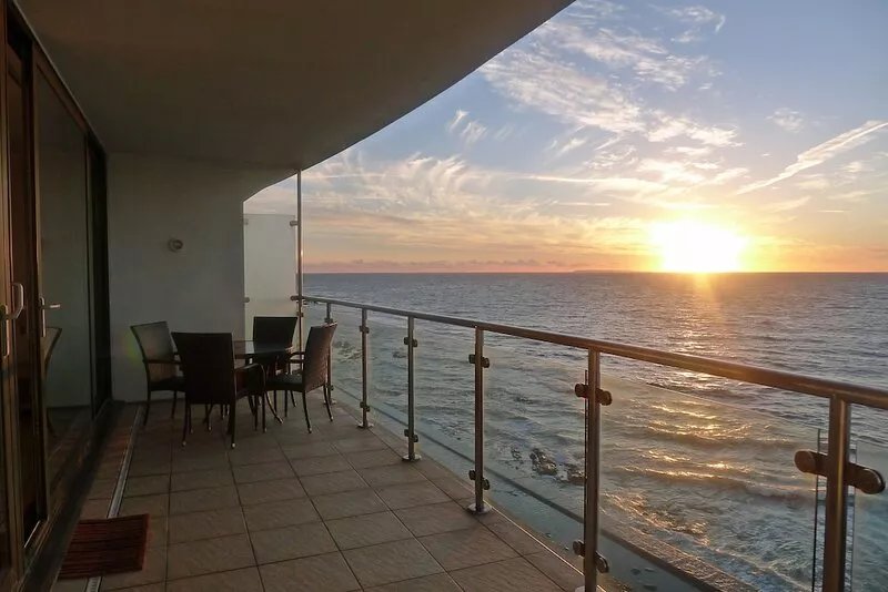 45 Horizon View - Luxury Apartment with Amazing Sea Views in Westward Ho!