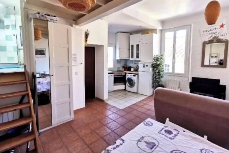 Appartement 2 Chambres en Plein Centre Ville et au Calme
