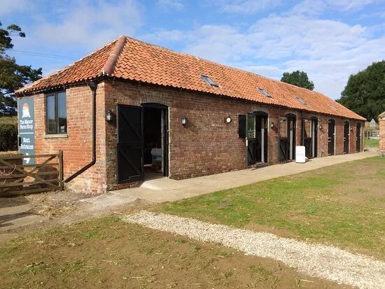 The Manor Farm Shop Cafe