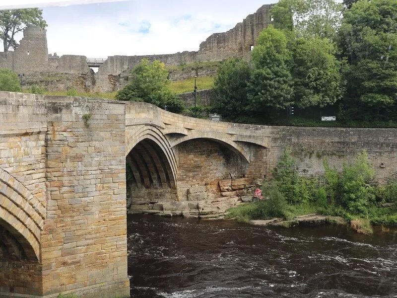 2 RIVERSIDE, pet friendly in Barnard Castle