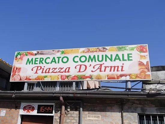 Mercato Comunale Piazza d'Armi