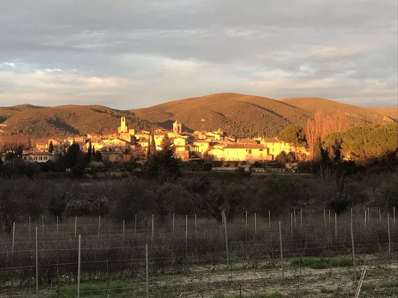 Village house in the center of Lourmarin