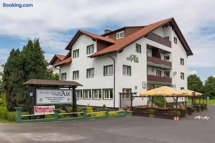 Pension Grune Au