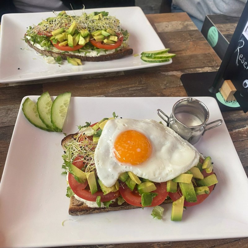 D'four Cafe & Bistro