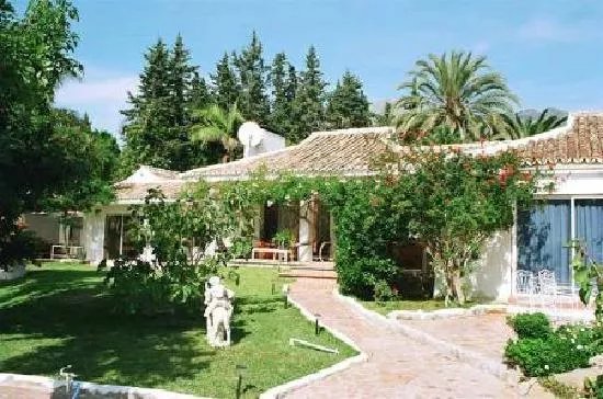 Villa Caprice Bed and Breakfast