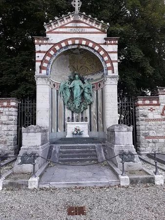 Cimitero di Santa Maria del Monte