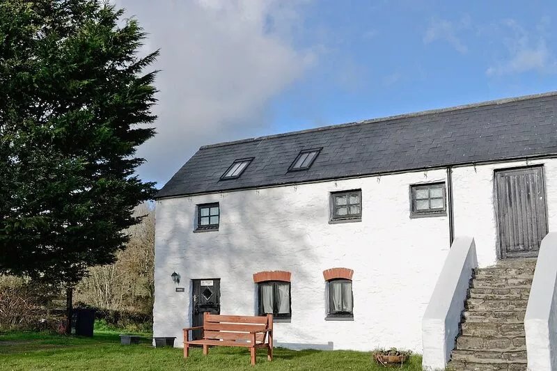 3 bedroom accommodation in Milton, near Tenby