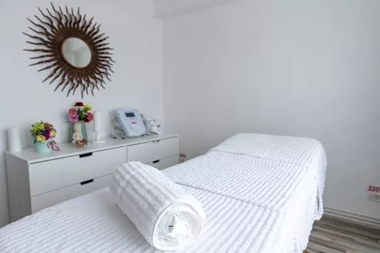 Tay Aroma - Massage Center