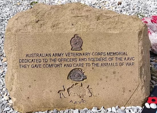 WW1 Animal War Memorial