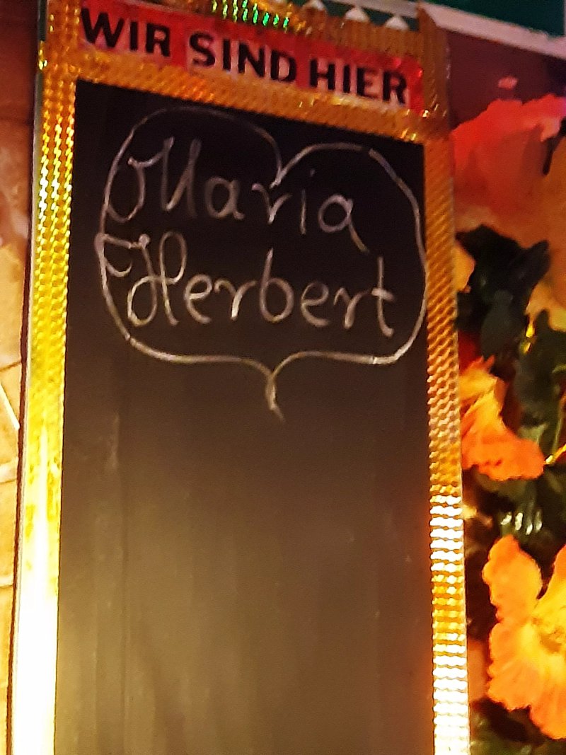 Weinstube Zum Hiesigen