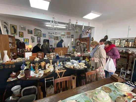 CNG Antiques and Collectables