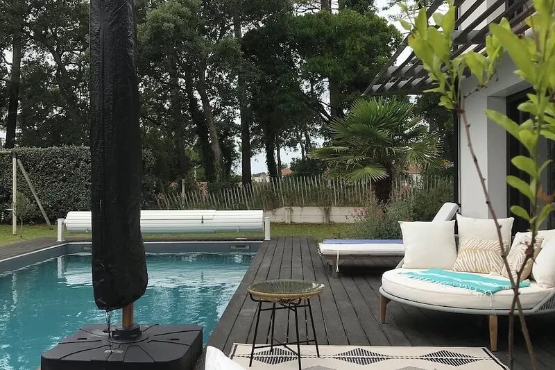 Pleasant villa close to the sea (4* furnished tourism)