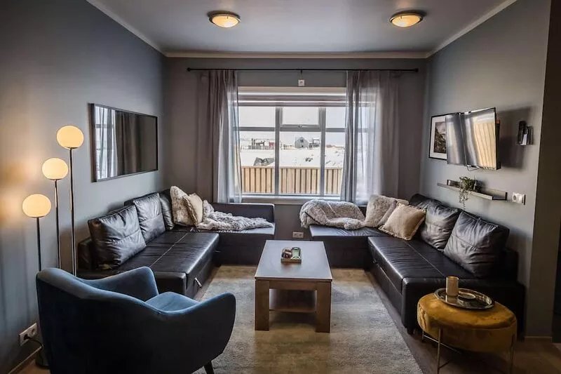 Deluxe Two Bedroom Apartment