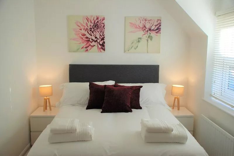 2 Bedroom Apartment - Coach House