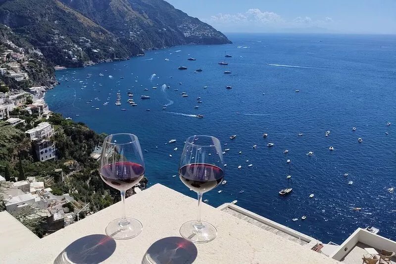 House with a great terrace and  spectacular views
