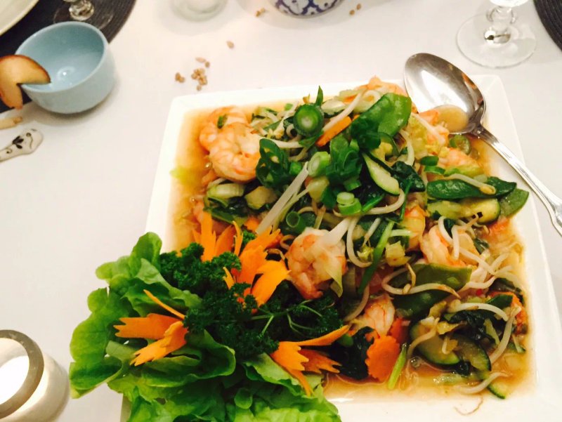 Meenoi's Asian Food Home Cooking & Take Away