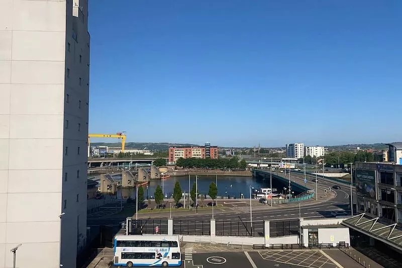 This apartment is a 2 bedroom(s), 2 bathrooms, located in Belfast, Northern