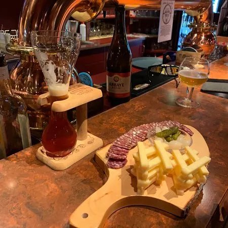 Le Central Pub
