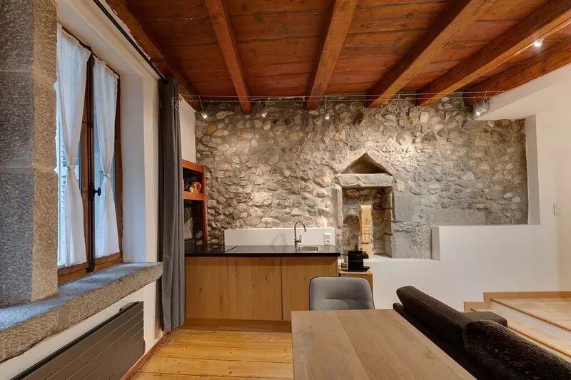 La Cour Filaterie - A suite in the ❤️ of Annecy   breakfast included