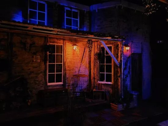 Down The Hatch Escape Room