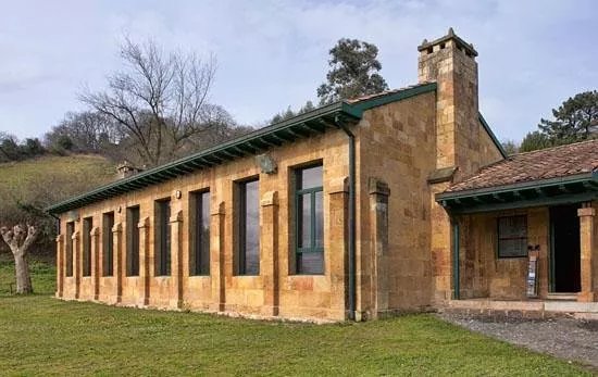 Centre for Reception and Interpretation of the pre-Romanesque Asturian