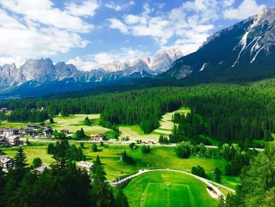 BLU Club Cortina