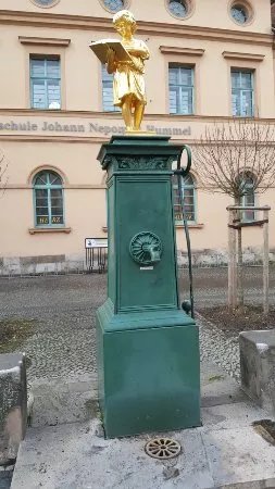 Burgerschulbrunnen