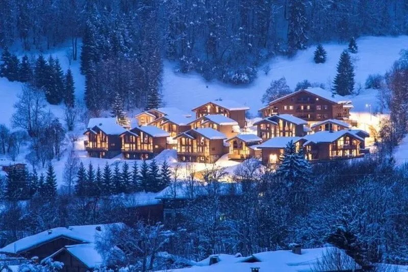 Praz-sur-Arly | Sleeps 13 | Boundless Happiness
