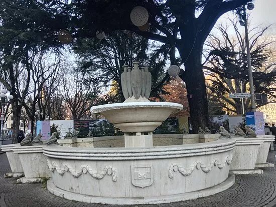Fontana delle Rane