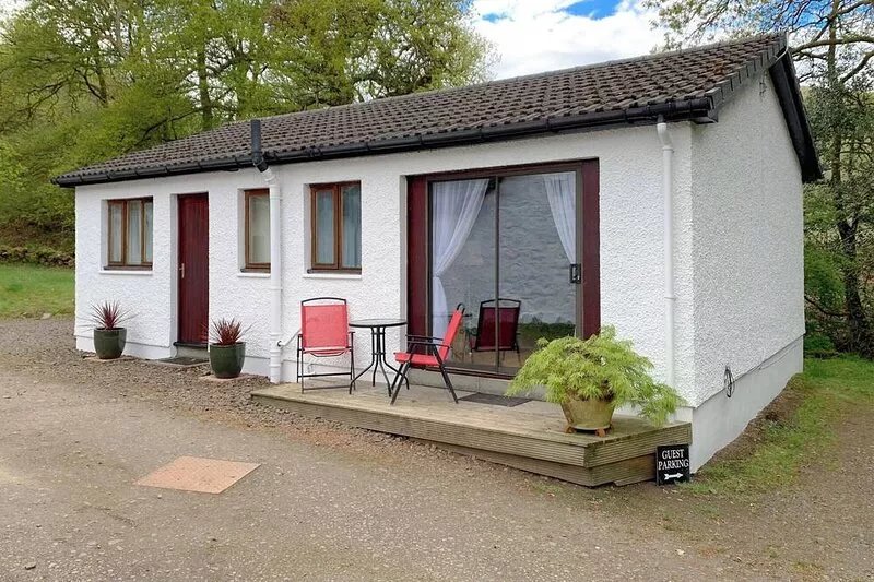 1 bedroom accommodation in Arden, near Helensburgh