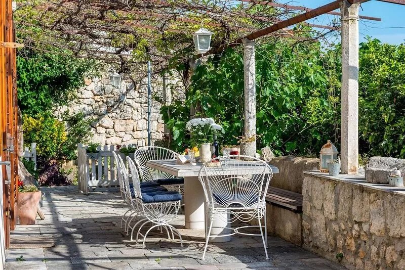 NEW 2019 - Apartment Koke 10 min from the Old Town