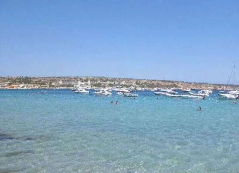 Lovely apartment at 20 meters from the sea