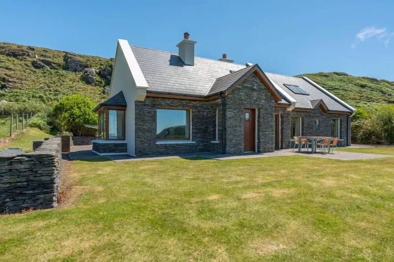 Cuascrome by Interhome