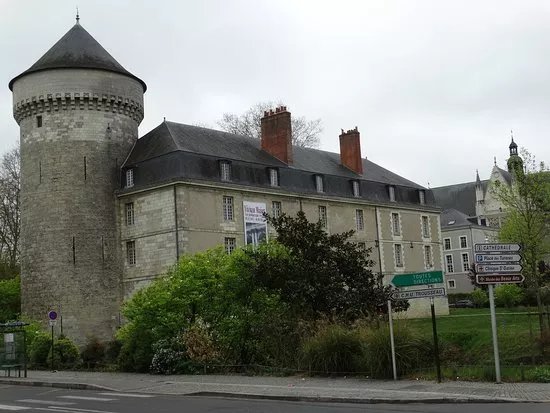 Chateau de Tours