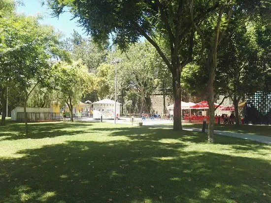 Parque Infantil Almeida Margiochi