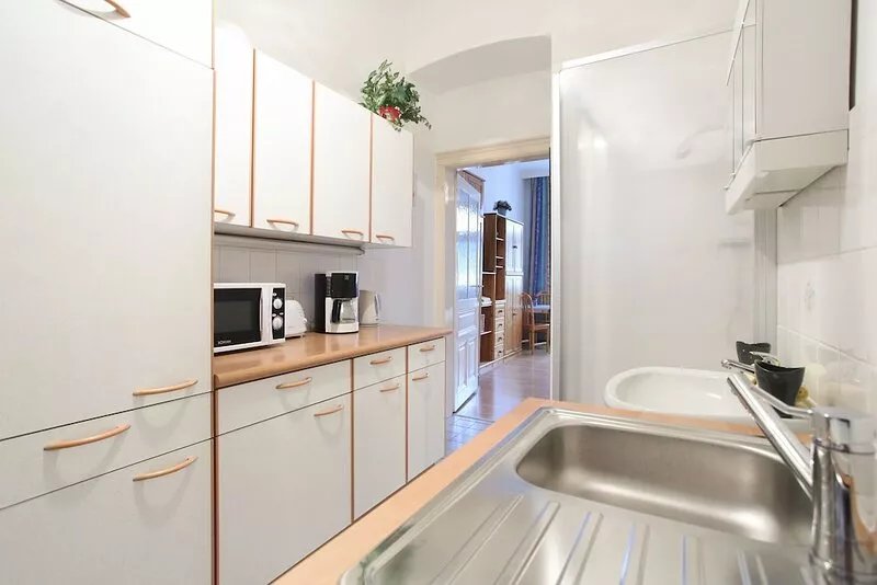 Friendly, affordable apartment for 2 in a quiet location