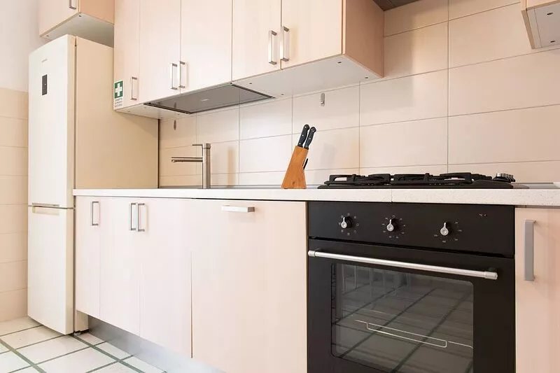 Michelangelo Apartment - An oasis of peace near port and station