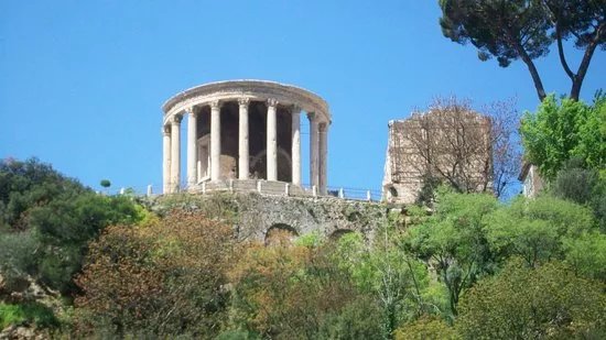 Tempio della Sibilla