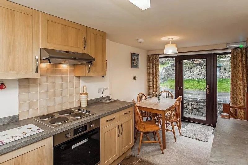 2 bedroom accommodation in Earl Sterndale, near Buxton