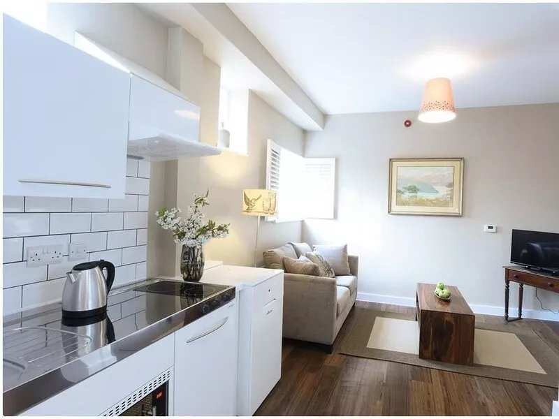 Lavant at Woodstock Suites