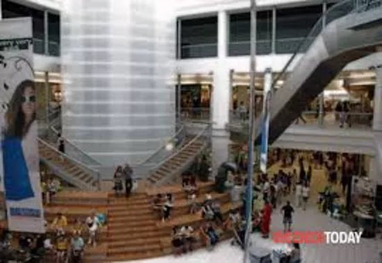 Centro Acquisti Le Piramidi