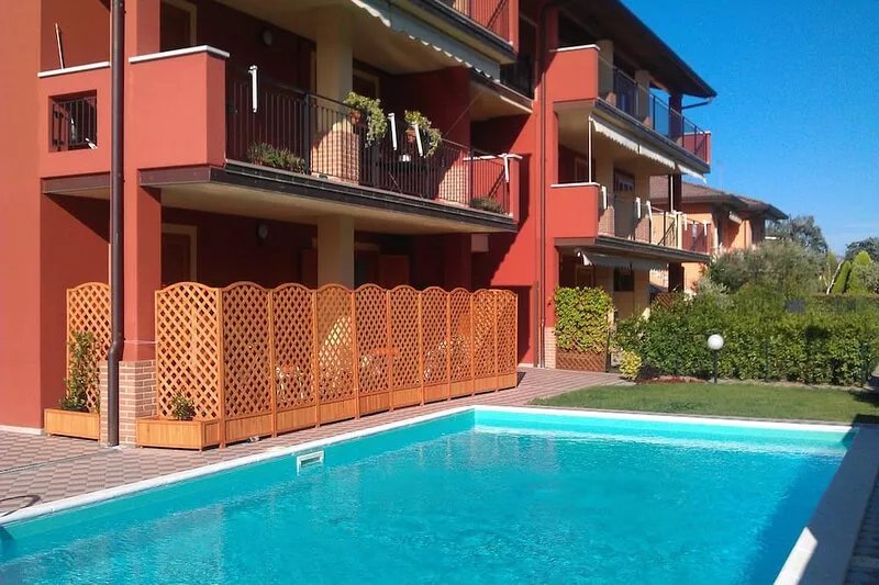 SIRMIONE ... SPLENDIDO TWO STEPS FROM THE LAKE,
