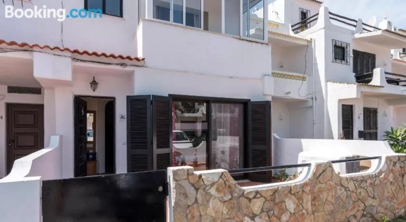 Milicias House