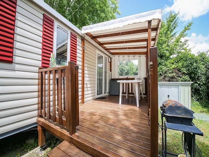 Swanky Mobile Home in Saint Jean de Monts