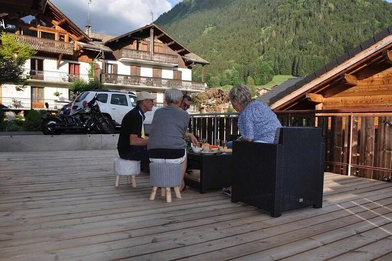 NEW: Nice apartment T3 NEW 6/8 people in chalet village center