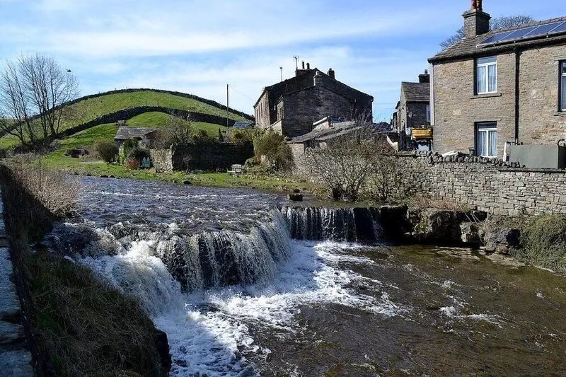 Cosy, traditional cottage overlooking waterfalls, Gayle, Hawes, Yorkshire Dales.